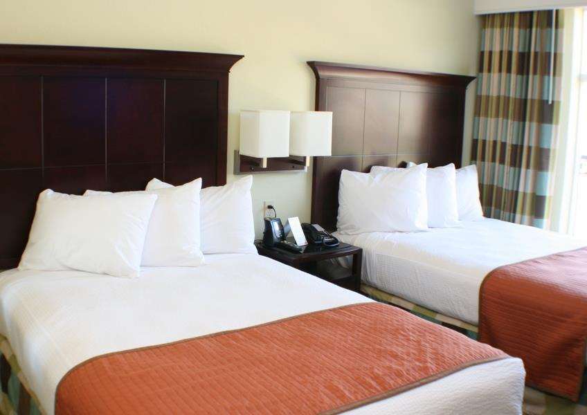 Embassy Suites Valencia Chambre photo